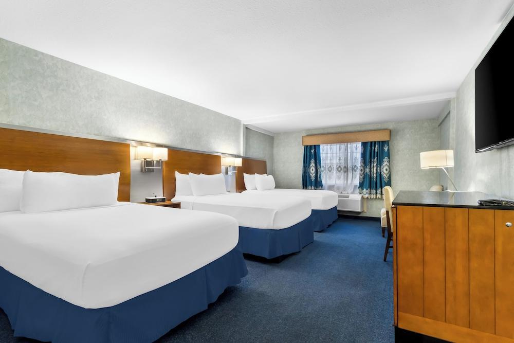Hiltop Hotel photo 8