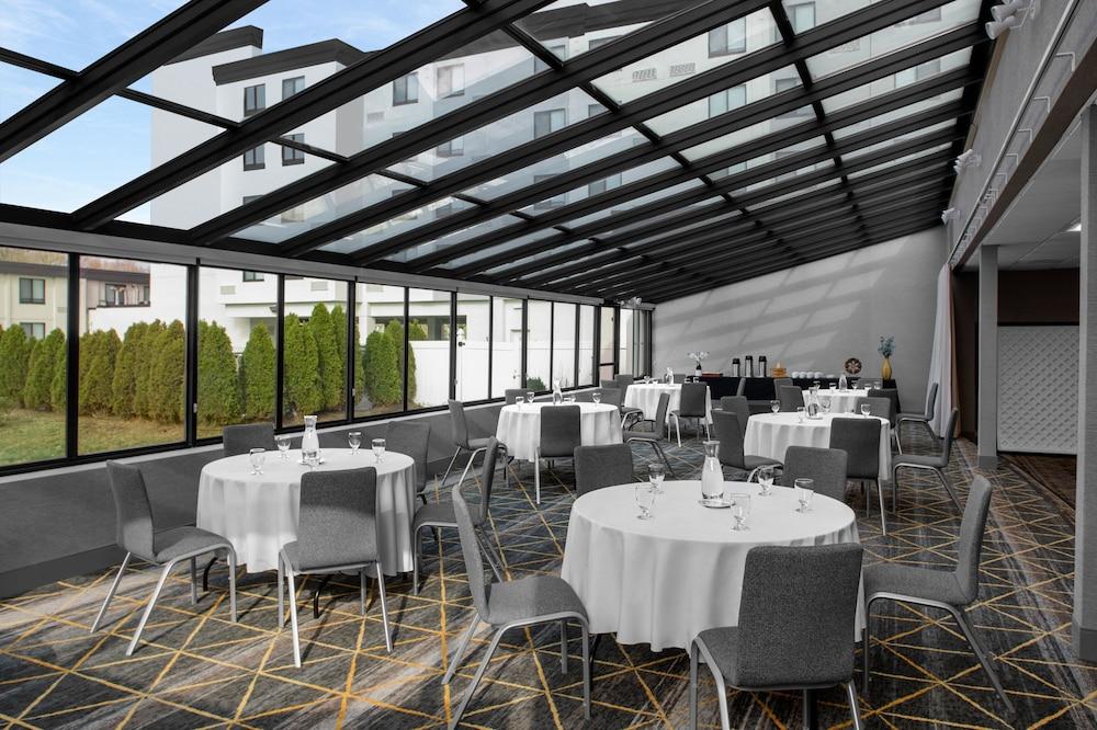 Holiday Inn Hasbrouck Heights-Meadowlands by IHG photo 40