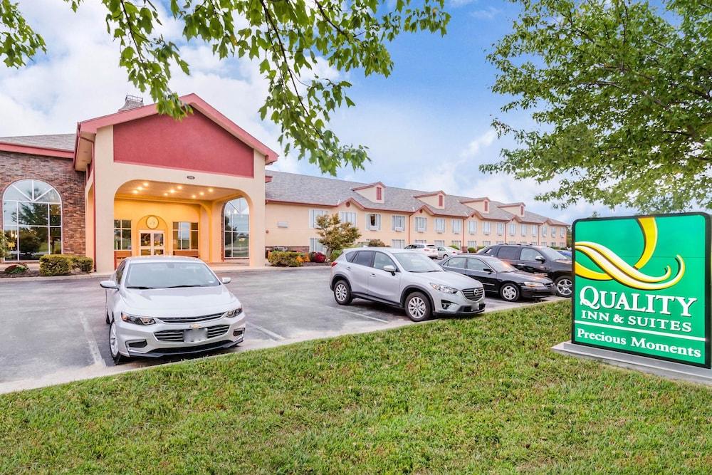 Quality Inn & Suites Carthage near Precious Moments Chapel — hotel in Carthage