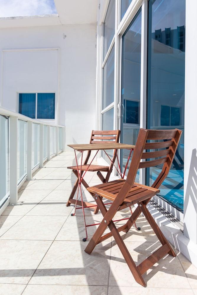 Dilo Apartments photo 2