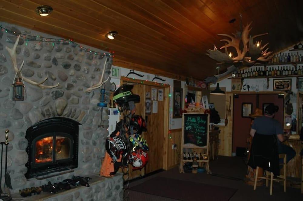 Lava Mountain Lodge photo 44