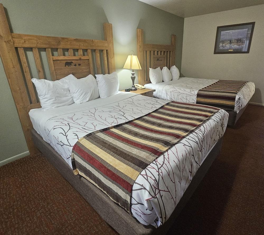 Three Bear Lodge photo 7