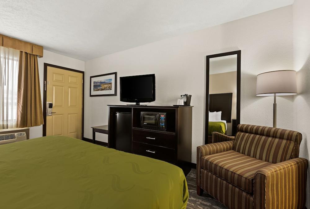 Quality Inn Traverse City photo 21