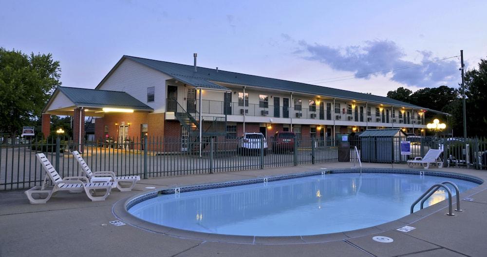 The Regency Inn photo 23