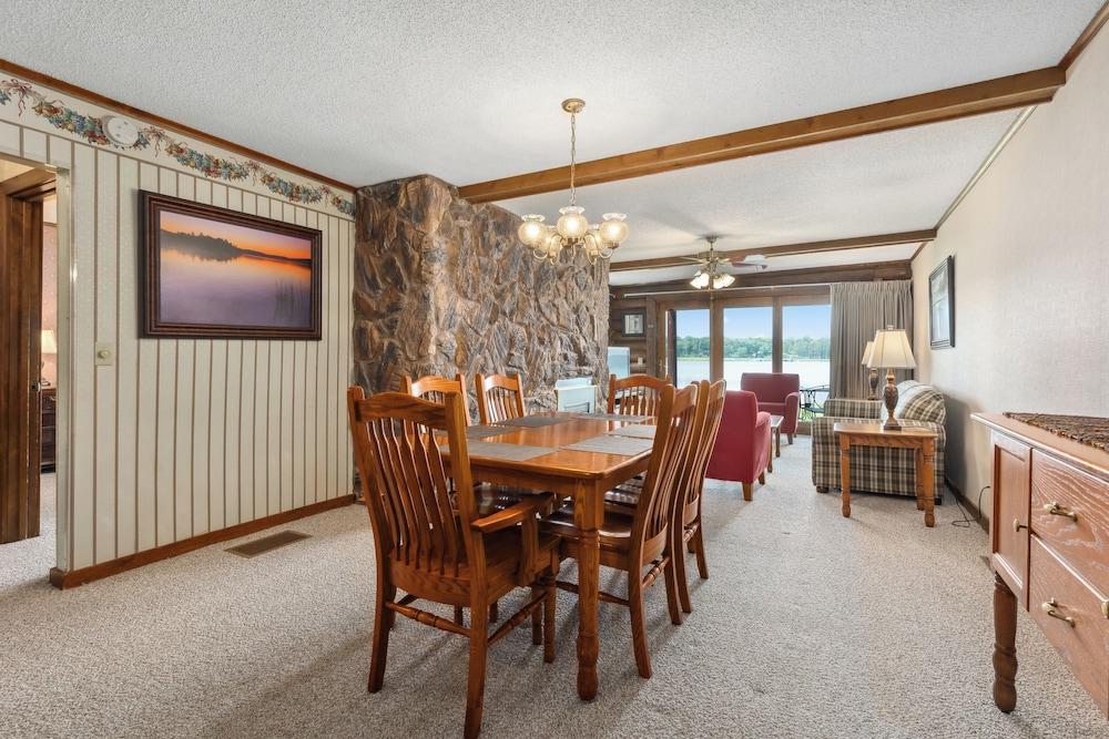 The Lodges at Breezy Point photo 69
