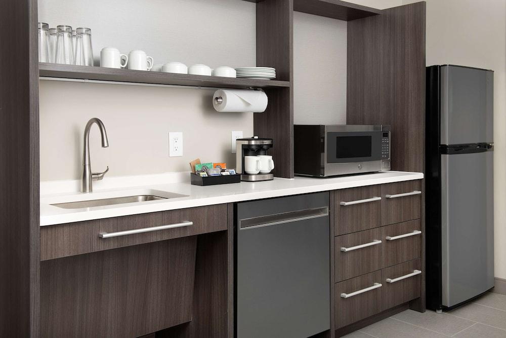 Home2 Suites by Hilton Denver Central Park photo 23