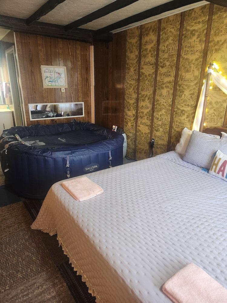 Pocono Mountains Hotel and Spa photo 55