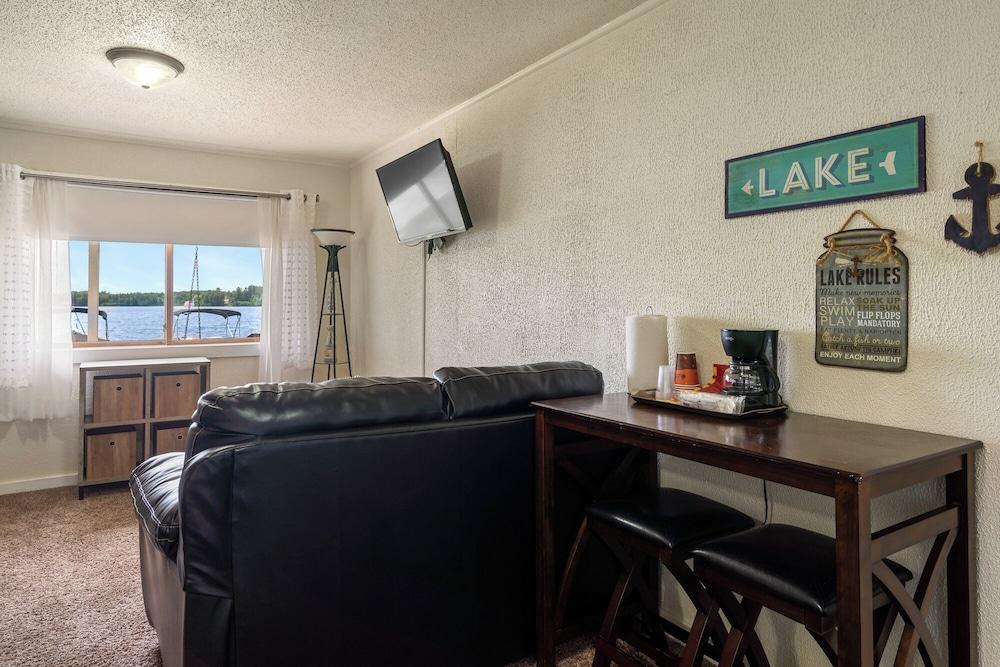 Fife Lake Lodge photo 14