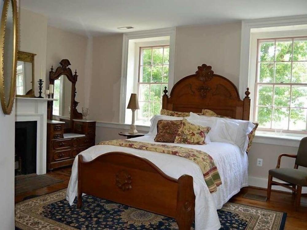 Inn at Springfield Manor photo 32