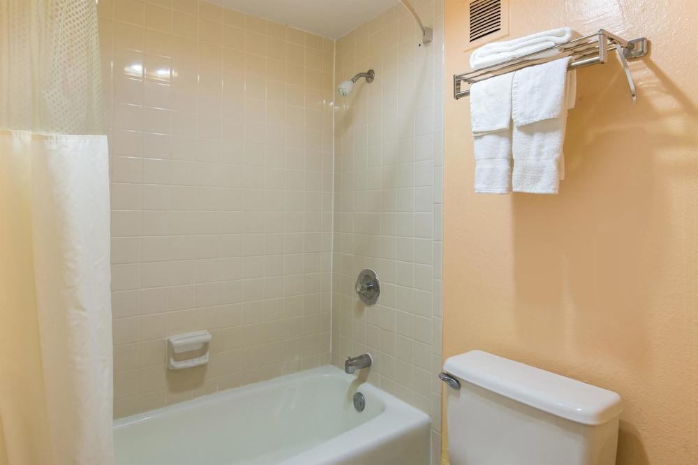 Motel 6 Macon, GA photo 21