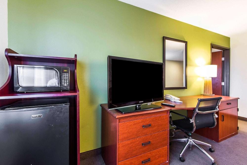 Sleep Inn & Suites Pleasant Hill - Des Moines photo 82