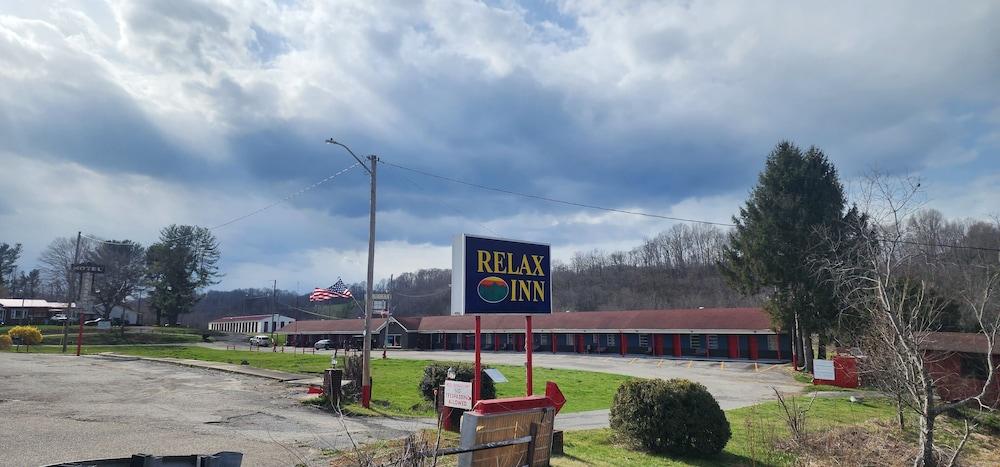 RELAX INN photo 11