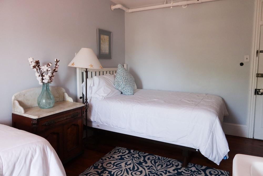 Chalfonte Hotel photo 17