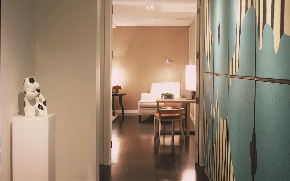 The SKYLOFTS at MGM Grand photo 26
