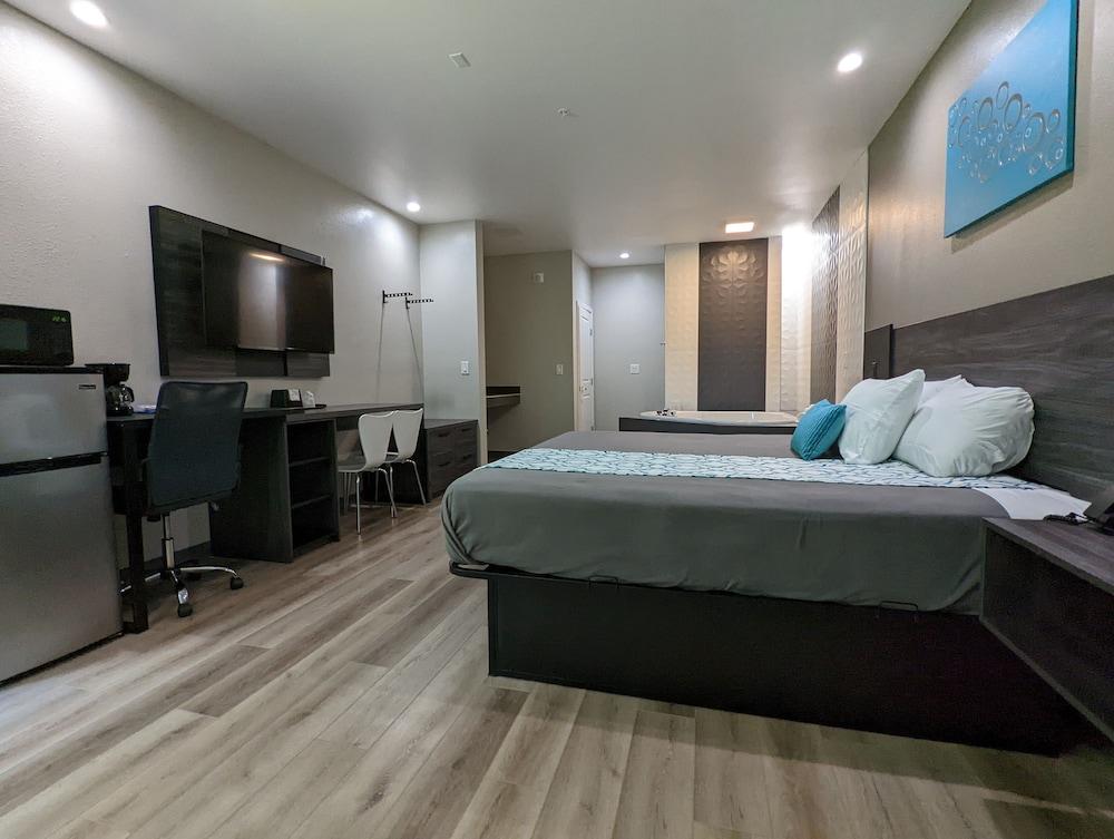 Crystal Inn Jacinto City photo 7