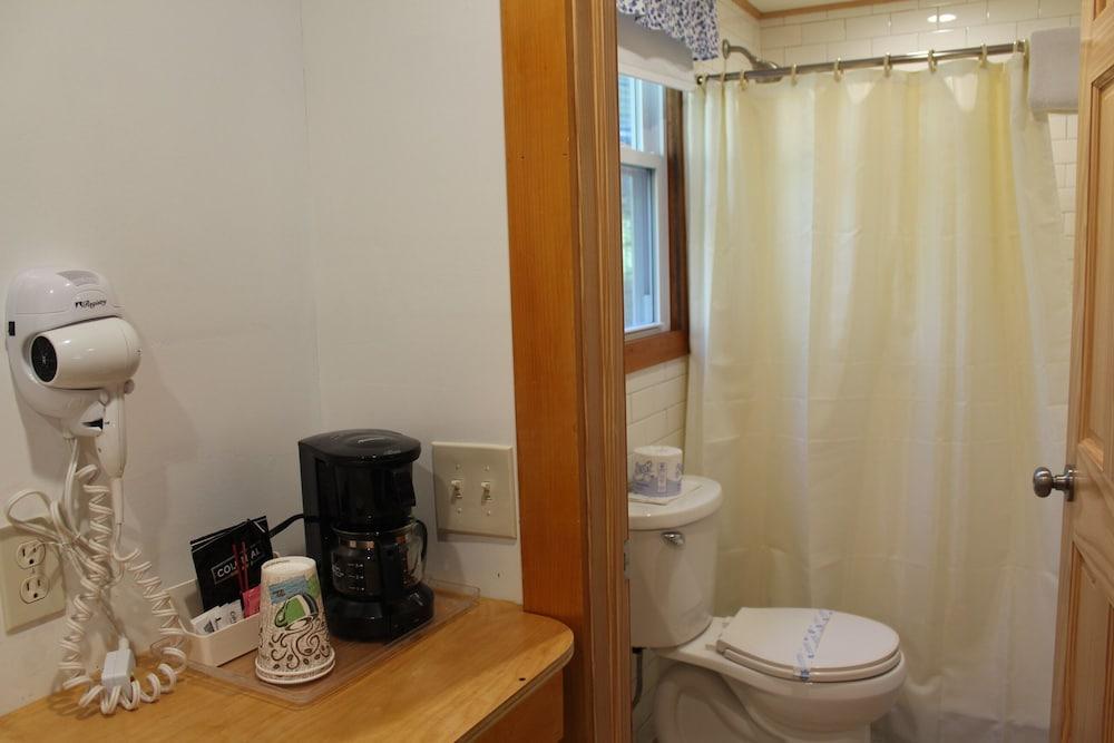 Blueberry Hill Motel photo 18