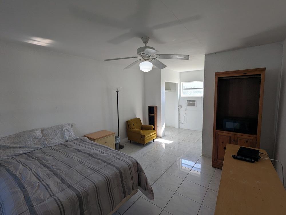 Ocean Mist Motel photo 8