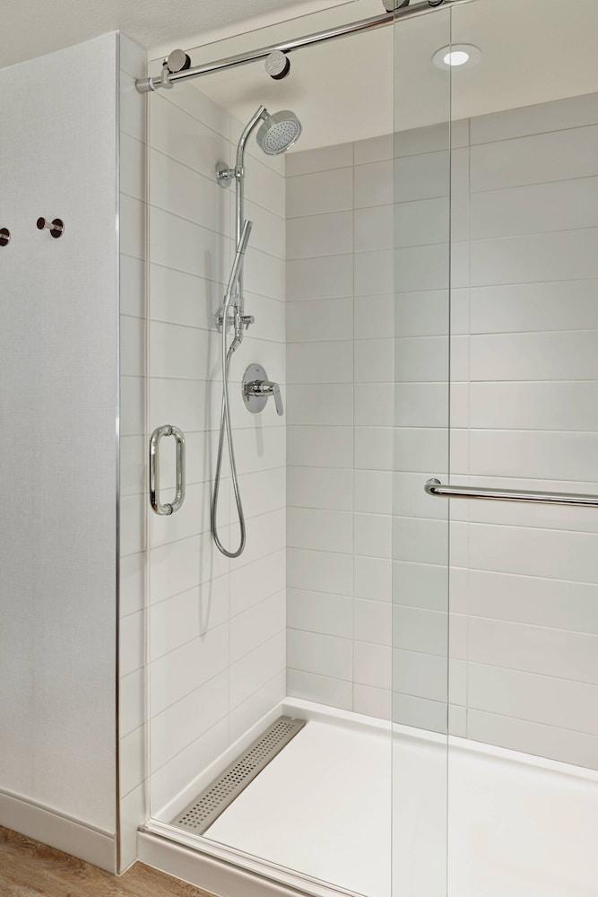 Delta Hotels Denver Thornton photo 21