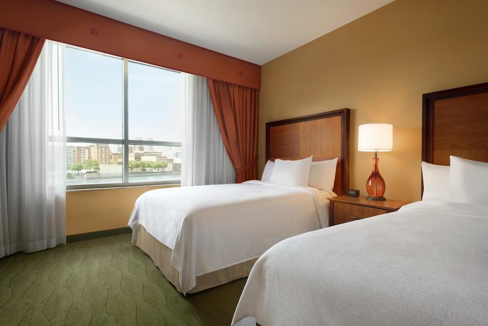 Embassy Suites by Hilton E Peoria Riverfront Conf Center photo 30