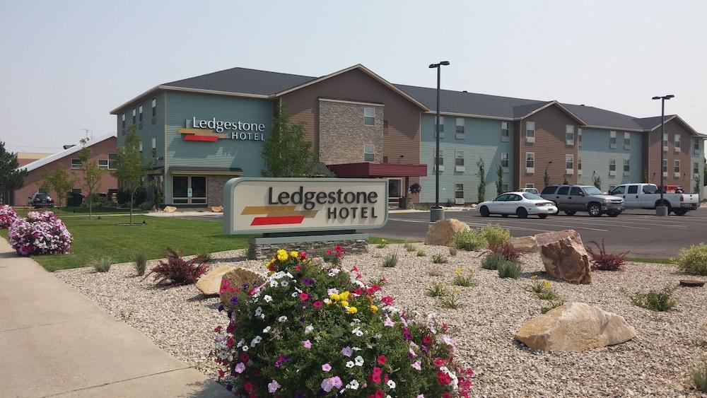 Ledgestone Suites Hotel Vernal photo 30
