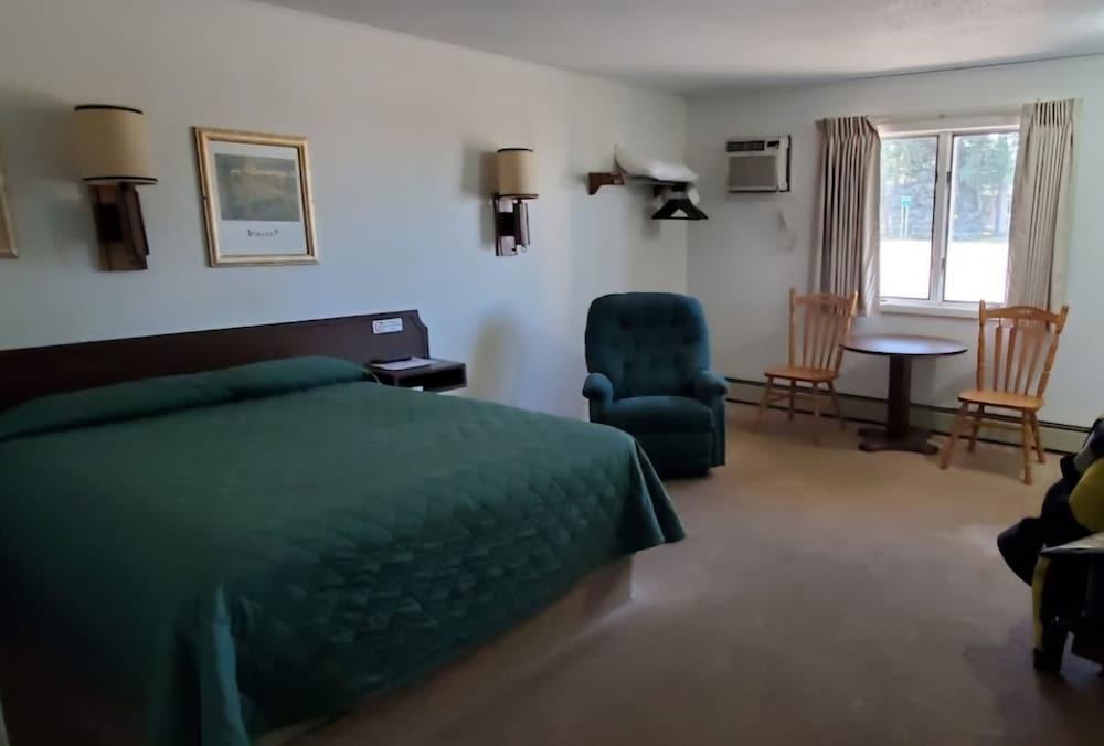 Hotel O The Kings Inn Culberston MT HWY 2 photo 5