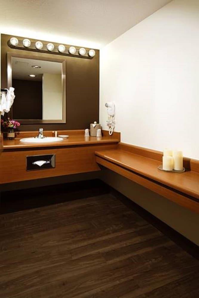Holiday Inn Resort Mesquite by IHG photo 13