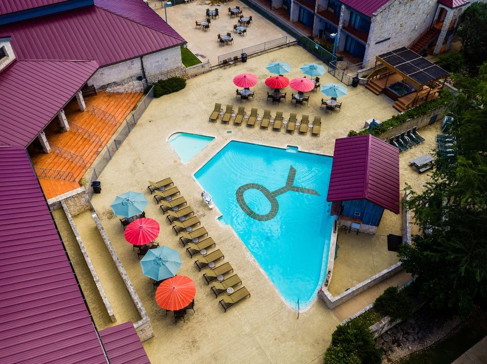 Y O Ranch Hotel photo 24