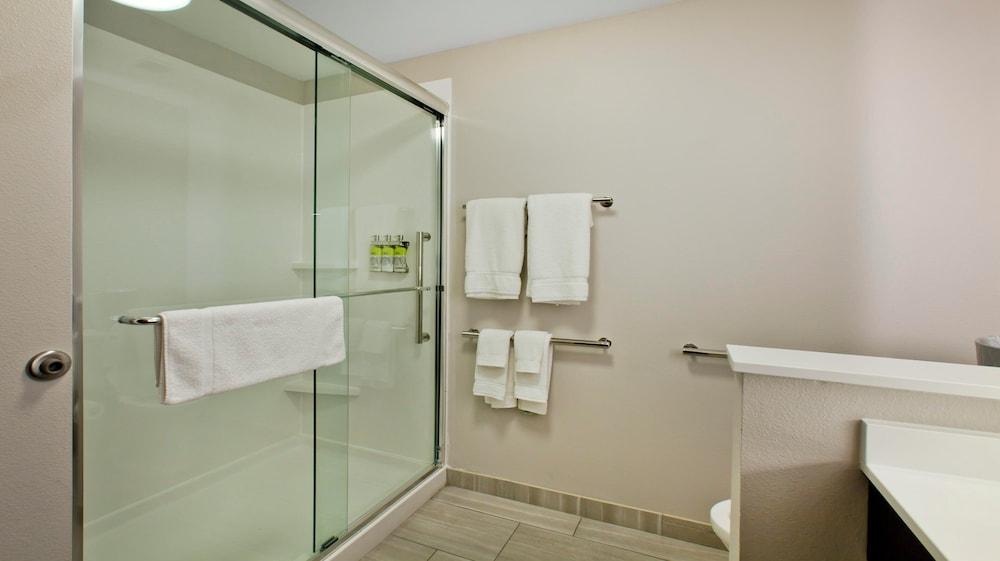 Holiday Inn Express & Suites Green River by IHG photo 78