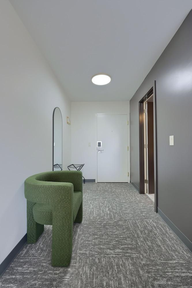 Lititz Pointe Inn and Suites photo 8