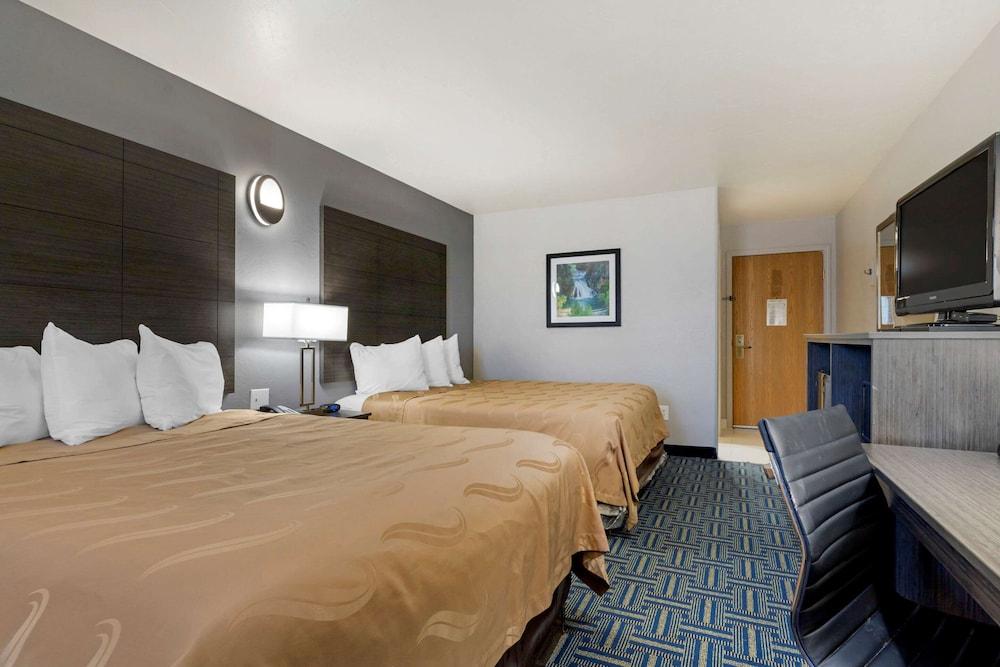 Quality Inn Sallisaw photo 16