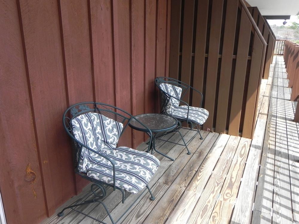 Mohican Resort Motel photo 77