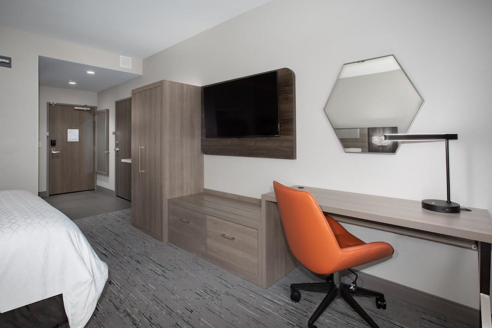 Holiday Inn Express and Suites Burley by IHG photo 14