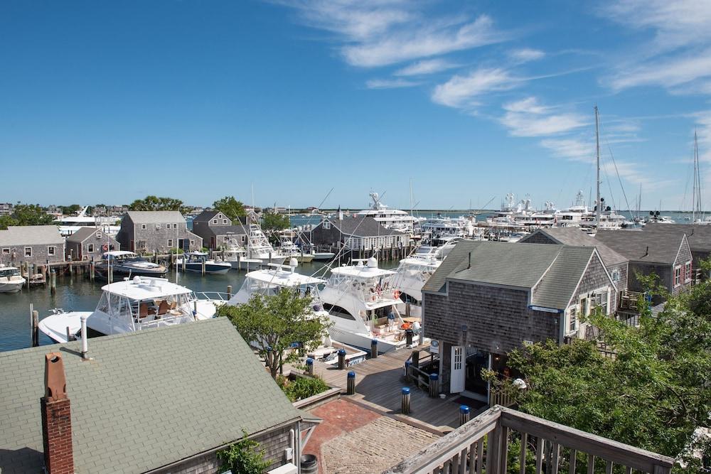 The Cottages at Nantucket Boat Basin photo 57
