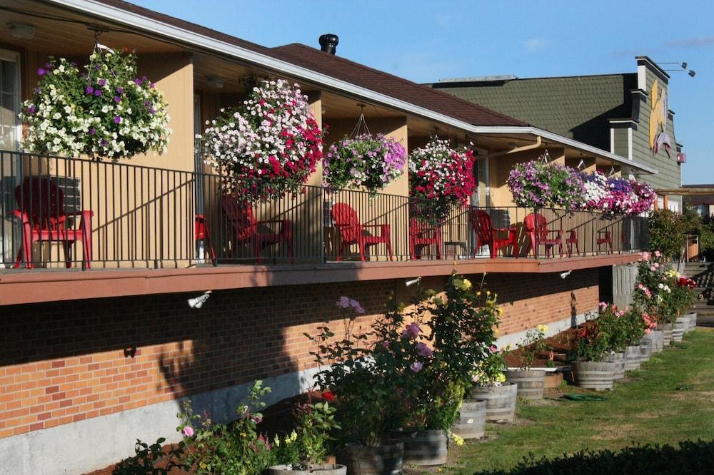 Relax Inn photo 5