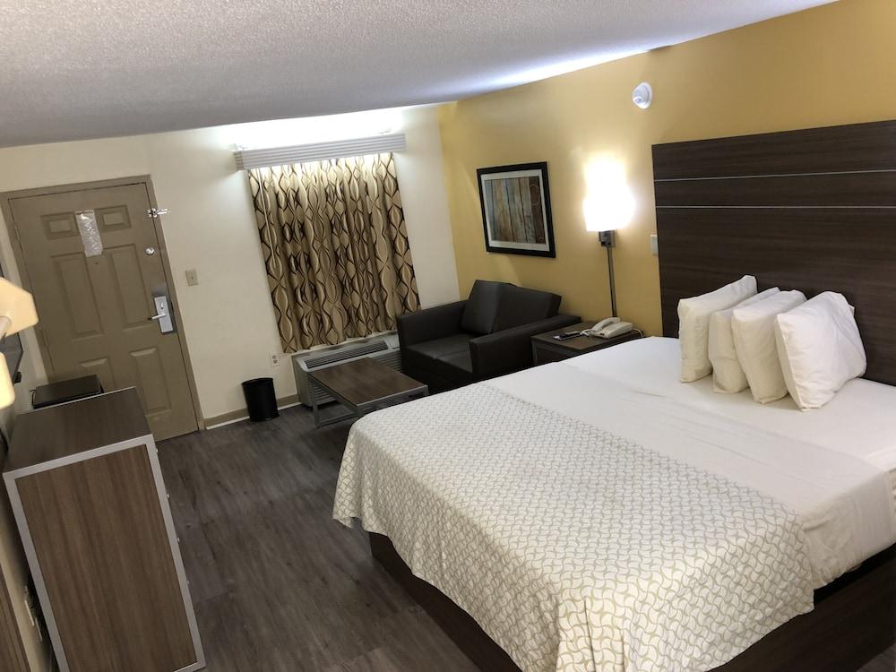 Southern Inn Lumberton photo 28