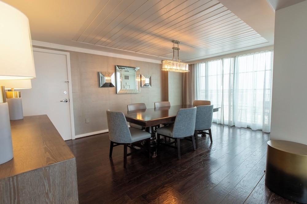 Hilton Virginia Beach Oceanfront photo 76