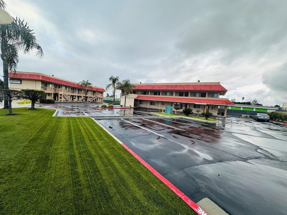 Americas Best Value Inn Calimesa photo 1