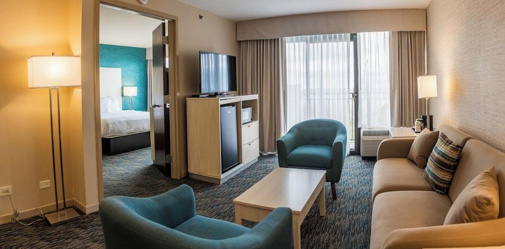 Illinois Beach Hotel photo 9