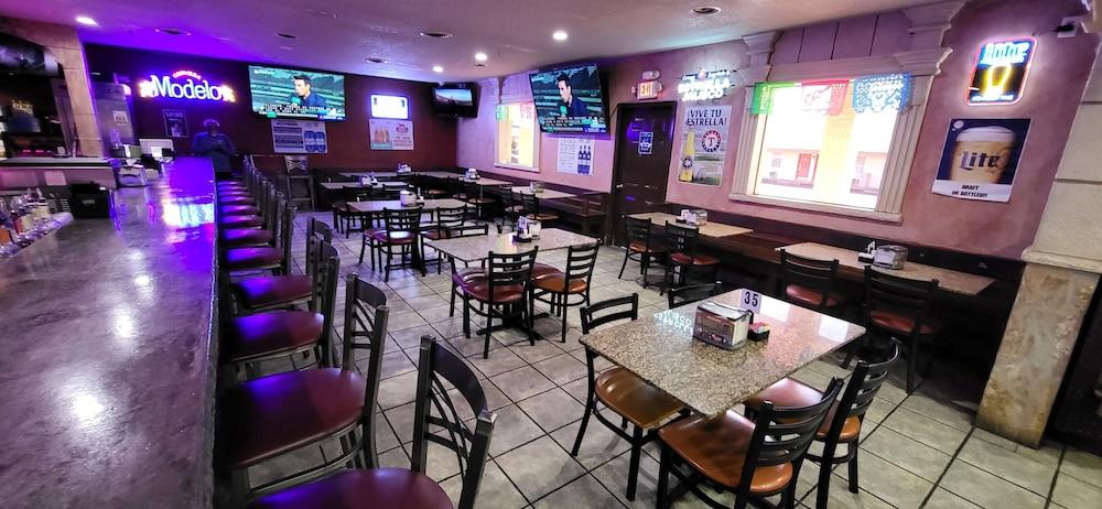 American Inn Cleburne photo 19