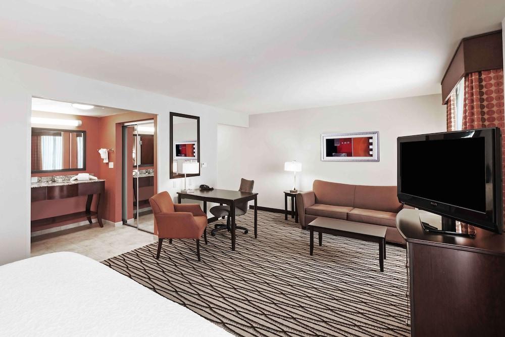 Hampton Inn & Suites Morgan City photo 21