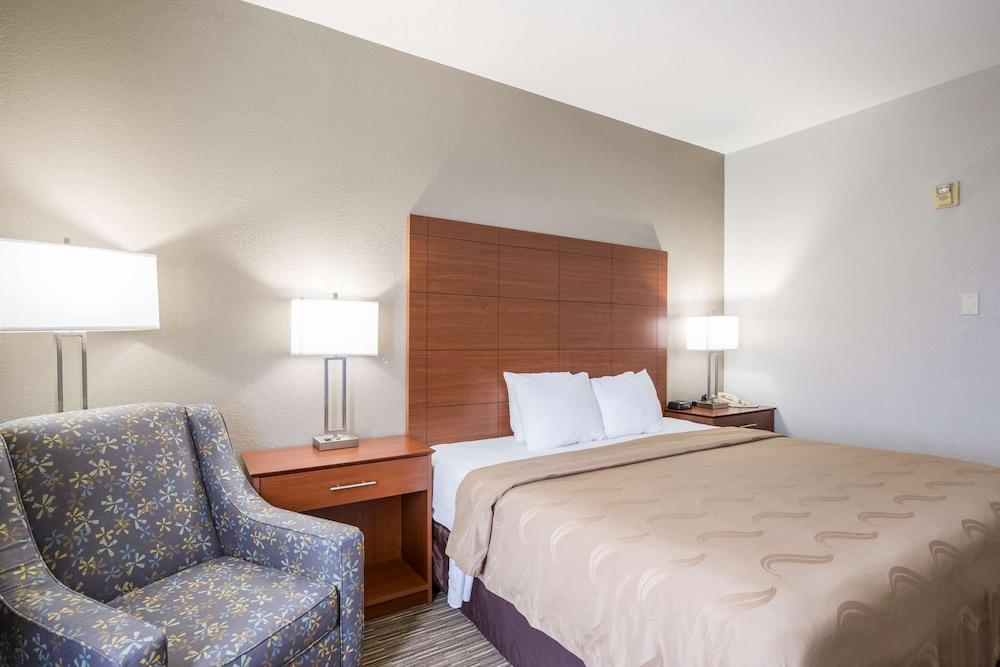 Quality Inn & Suites Lodi I-90 photo 3