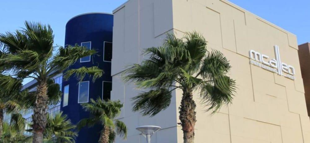 Shary Inn and Suites photo 26