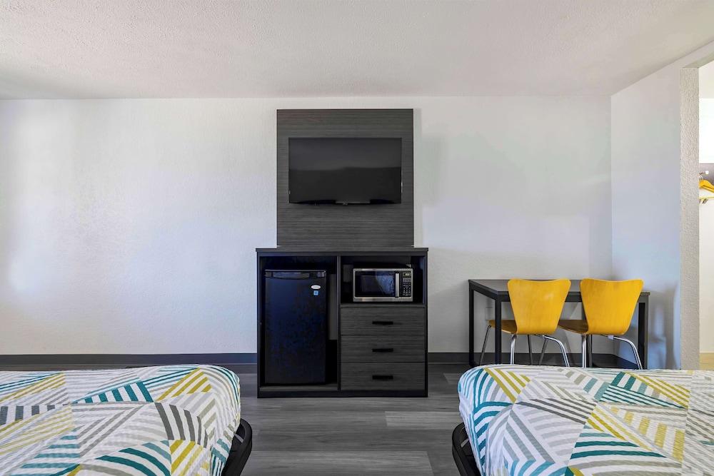 Motel 6 Lake Charles, LA photo 12
