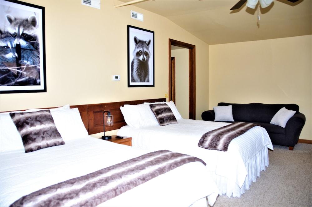 Bent Mountain Lodge photo 29