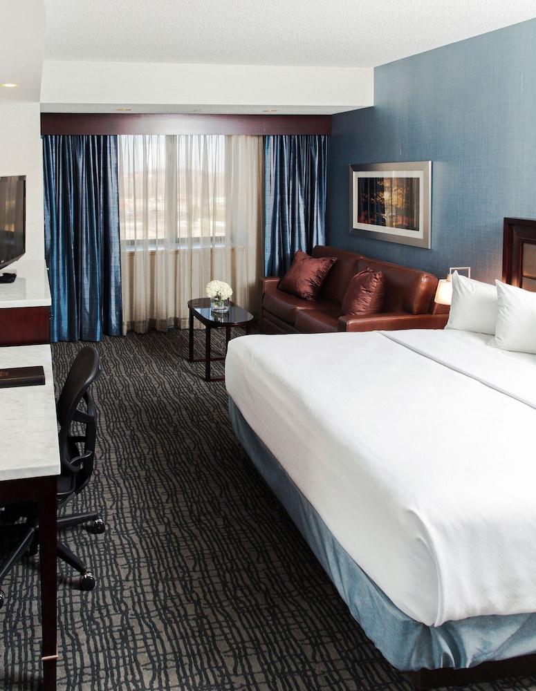 Crowne Plaza Springfield by IHG photo 8