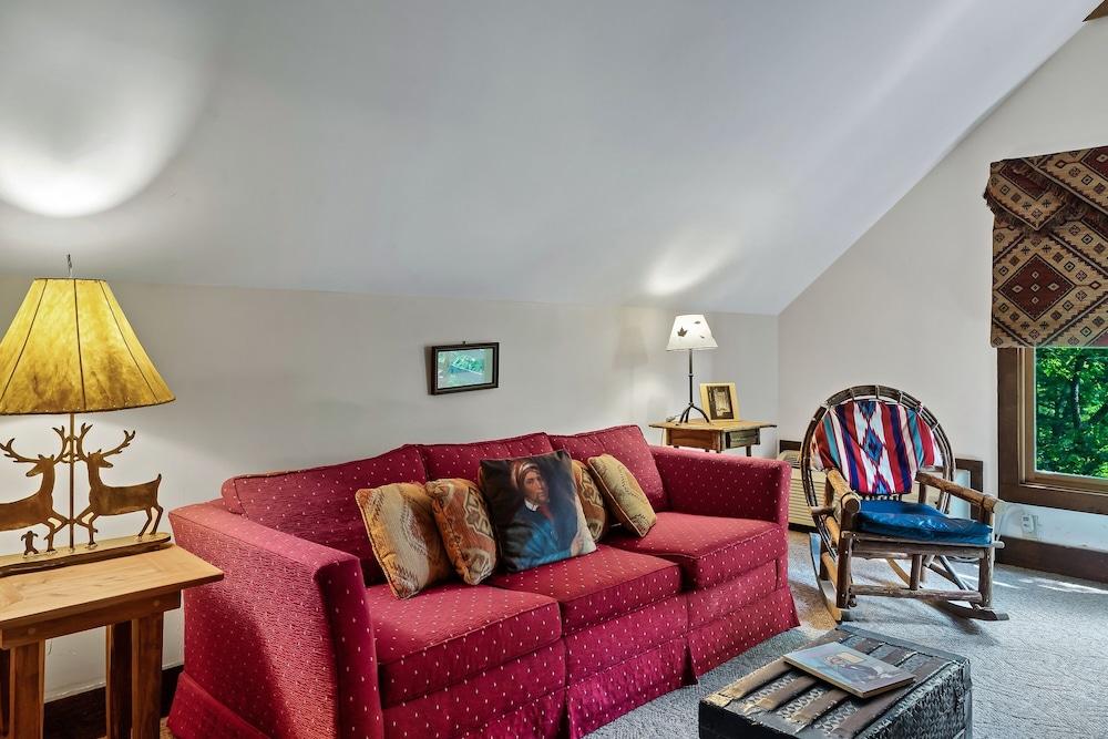 Laurel Valley Mountain Retreat photo 48