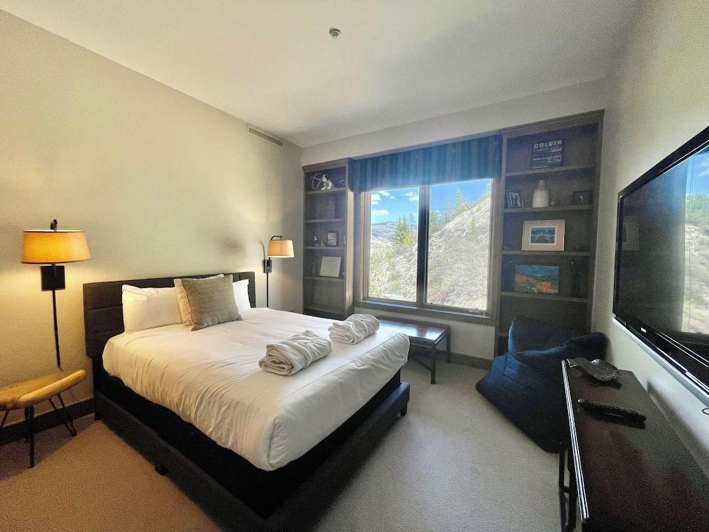 Arrowhead Village, A Vail Resorts Property photo 79