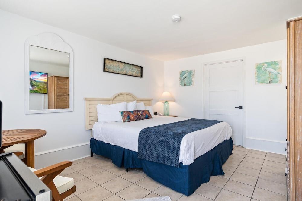 Lowes Wharf Marina Inn photo 17