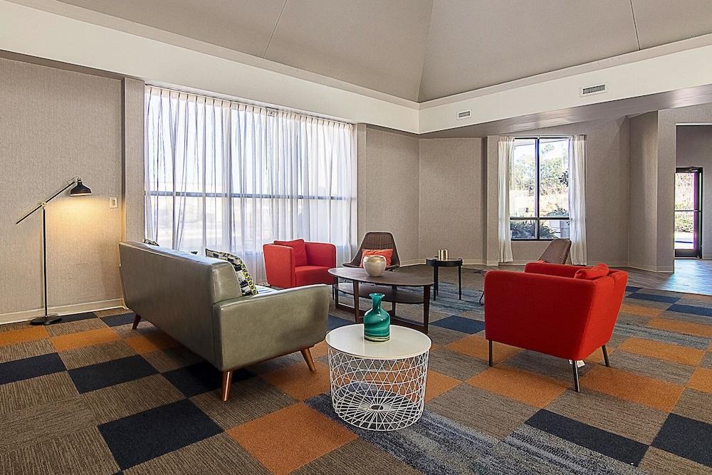 Econo Lodge photo 33