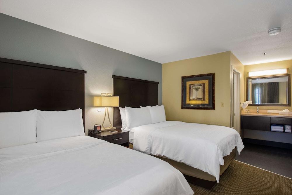 Sonesta ES Suites Orlando - Lake Buena Vista photo 21